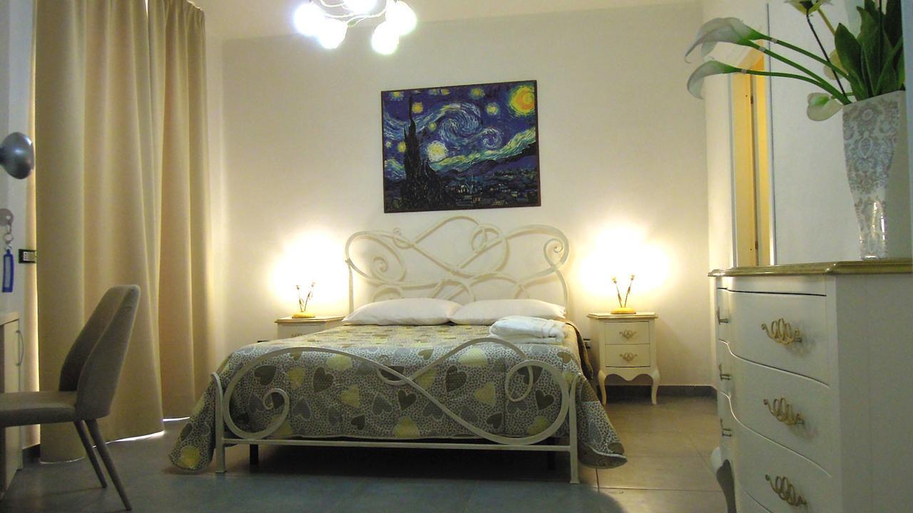 Single Room Private Bathroom